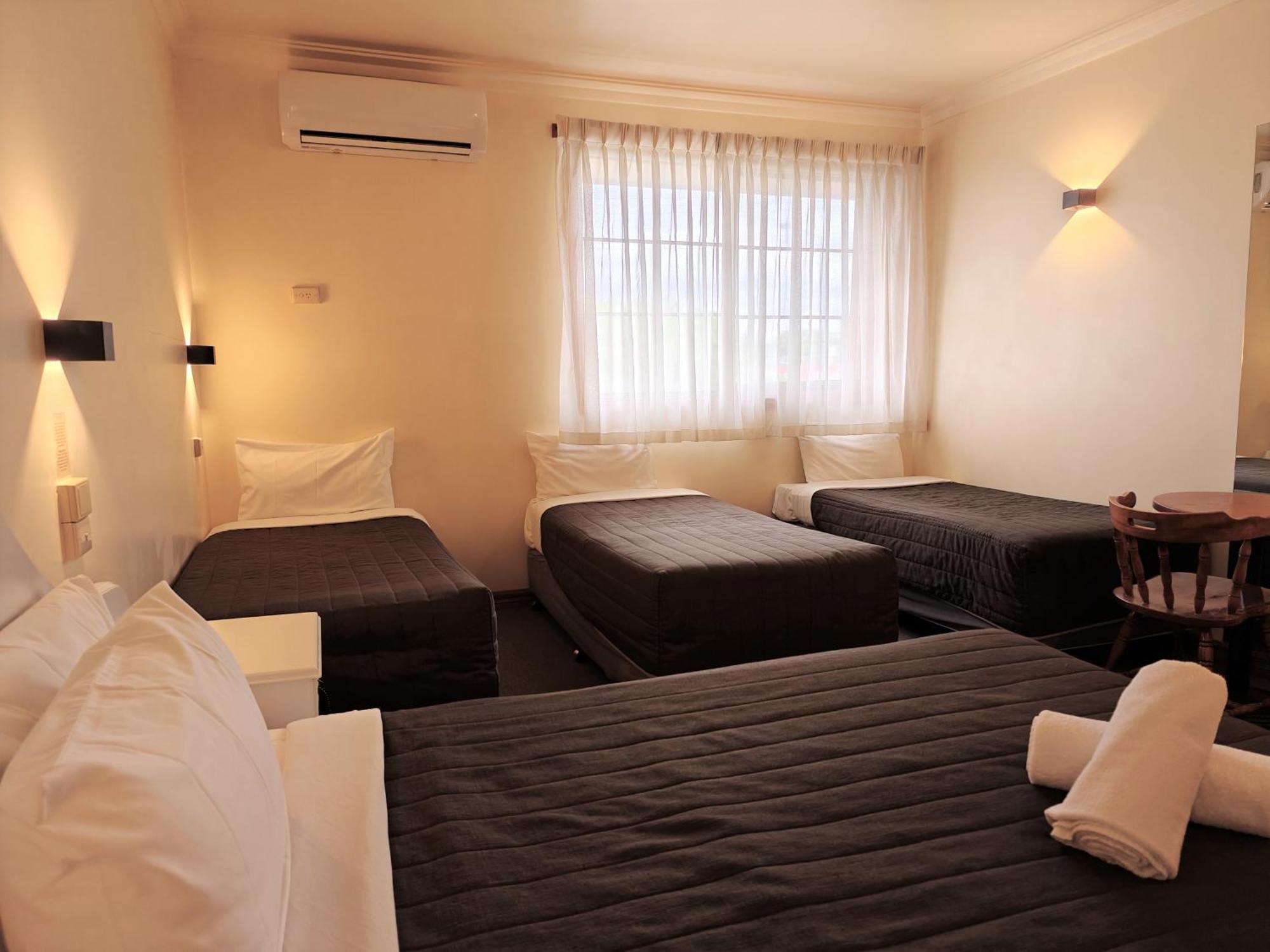 St Georges Motor Inn Melbourne Eksteriør billede