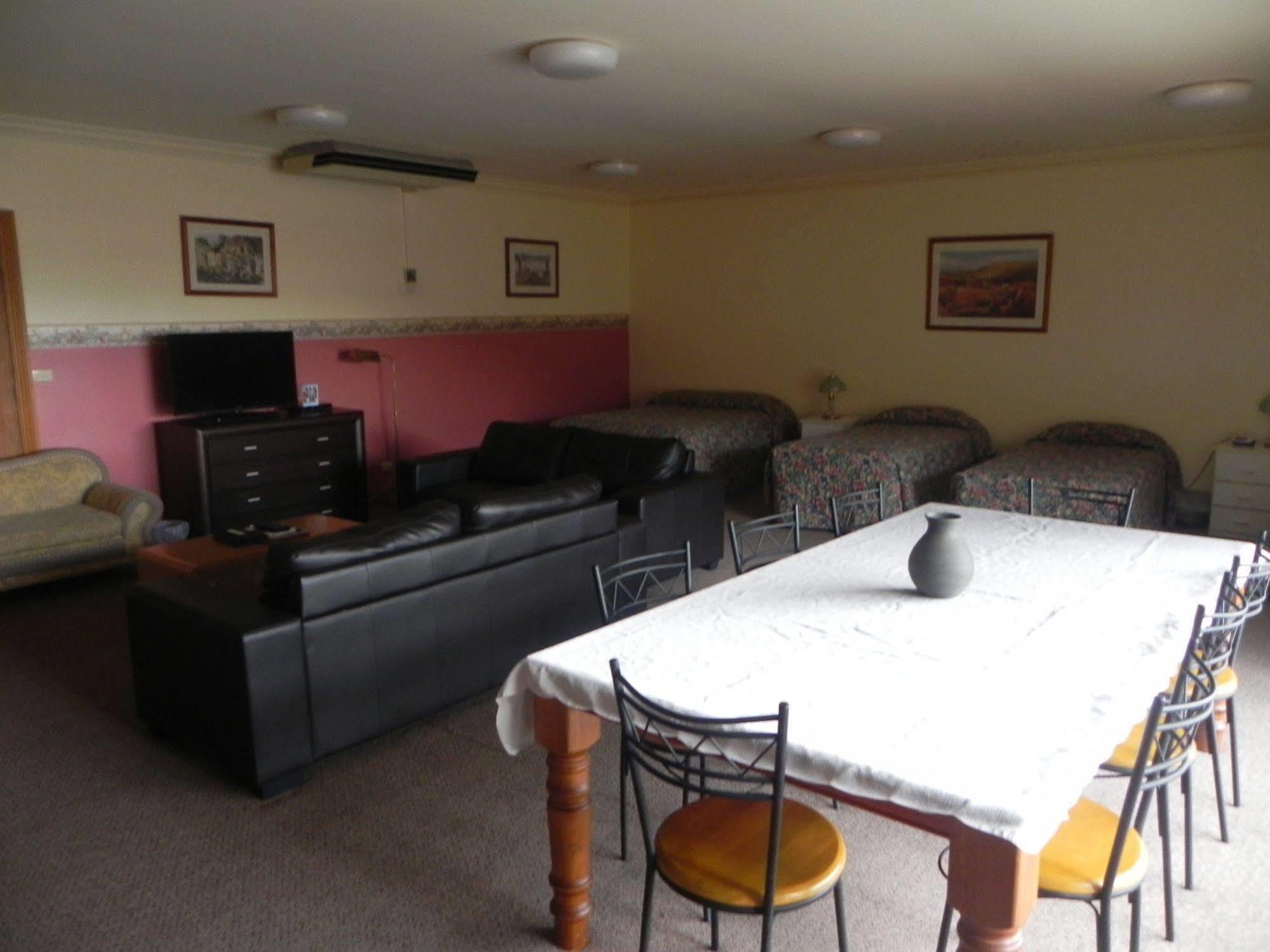 St Georges Motor Inn Melbourne Eksteriør billede